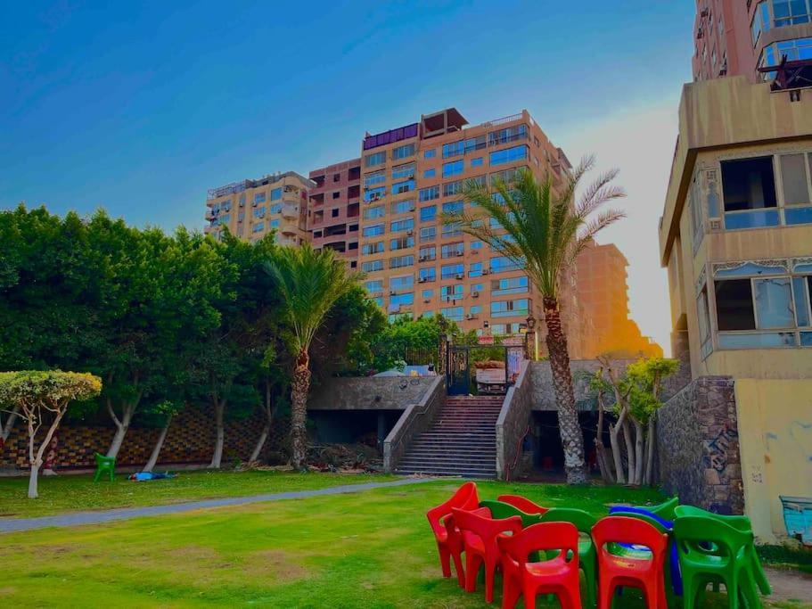 Charm Beside Nile River * Le Caire